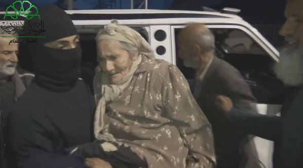 (2014-04-05)- Islamic Front help old people, Kessab 1